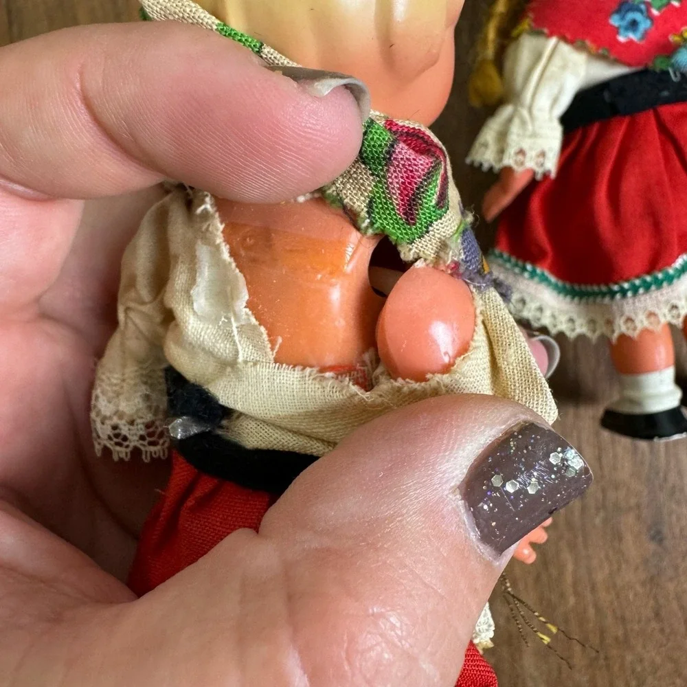 Vintage West Germany Boy & Girl Celluloid Winding Key‎ Dancing Dolls NO KEY